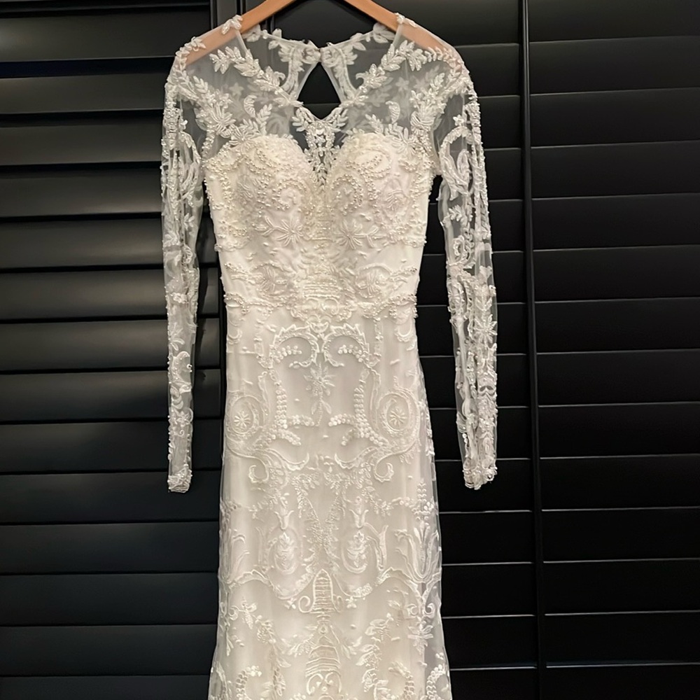 GORGEOUS!!! NWT! “Calla Blanche” Style 17121 Wedding Dress Size 8! - Picture 7 of 16